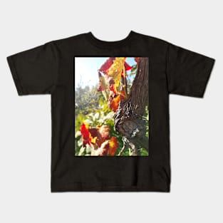 Red grape bark Kids T-Shirt